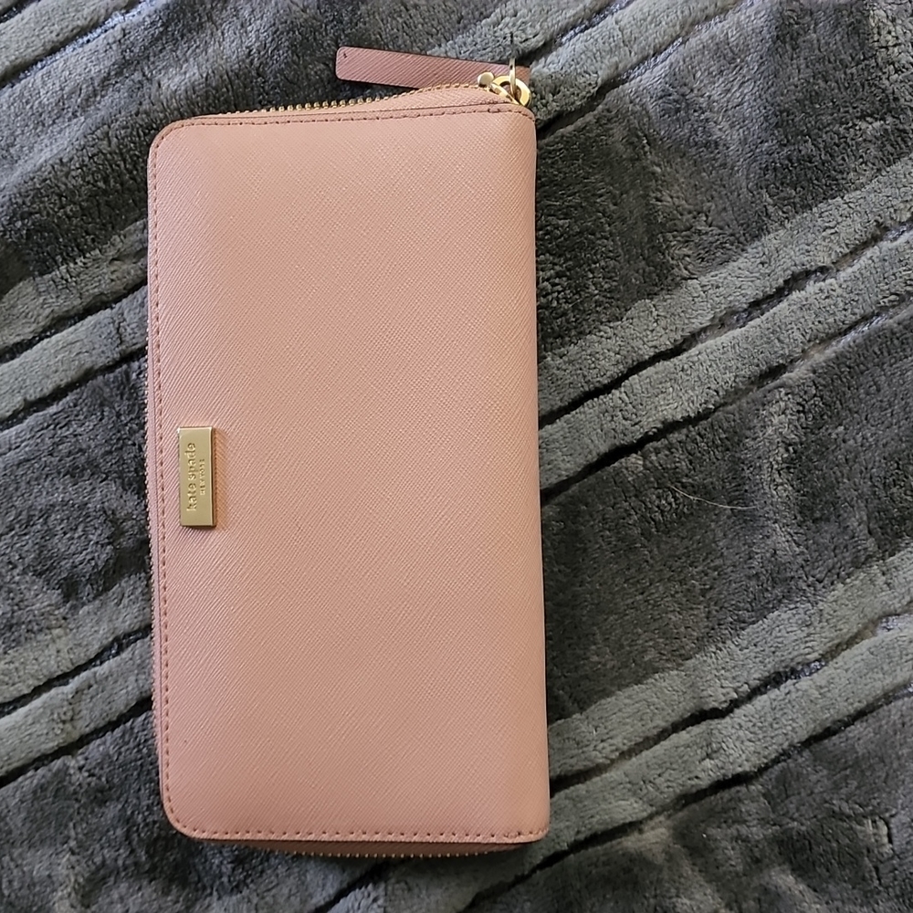 Kate Spade continental wallet